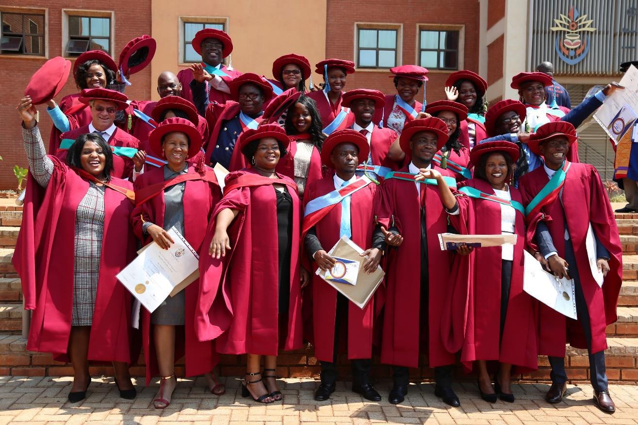 phd graduation gown in south africa